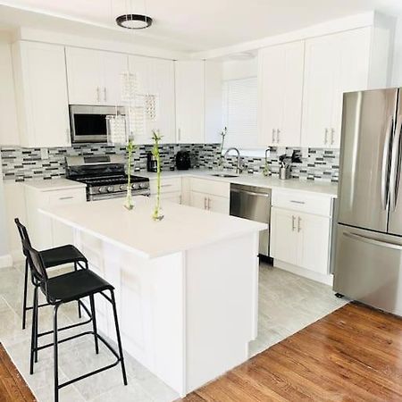 Cheerful 4-Bedroom Home With Free Parking Elmont 외부 사진